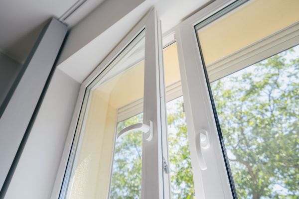 Cost of Vinyl Window Replacement in Issaquah
