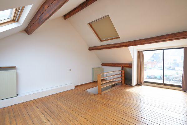 Cost of Attic Window Installation in Issaquah