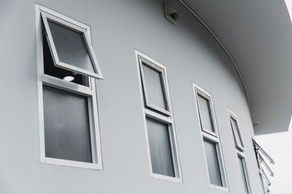 Cost of Awning Windows Installation in Issaquah